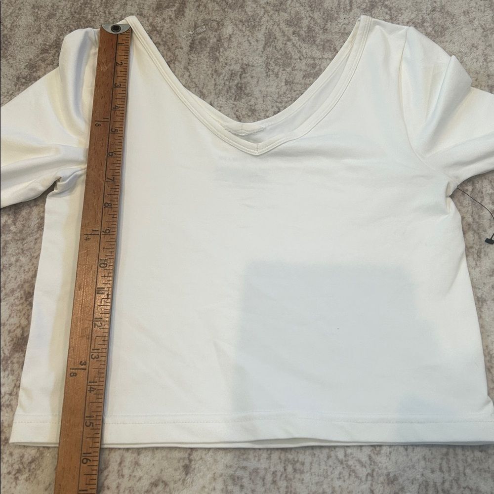 Hemut lang White Long Sleeve slashed elbow cropped small new without tags - Picture 5 of 6